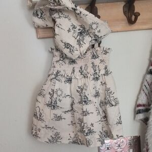 GAP Baby Cream and Black Linen Brannan Bear Dress NWOT